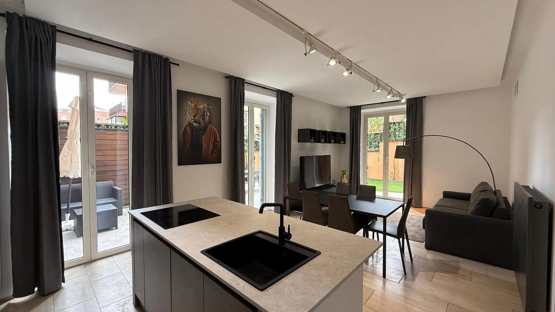Апартаменты Luxury House In Roma Nicolo V 120 Mq