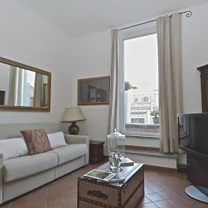 Apartamento Spanish Steps Corner, Roma