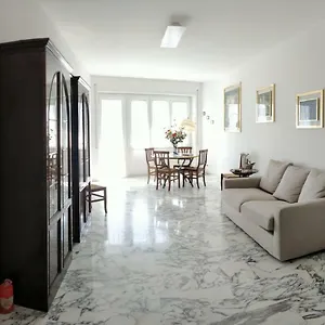 Apartamento La Casetta Di Nonna Anna - 120 Mq Bright In Downtown, Roma