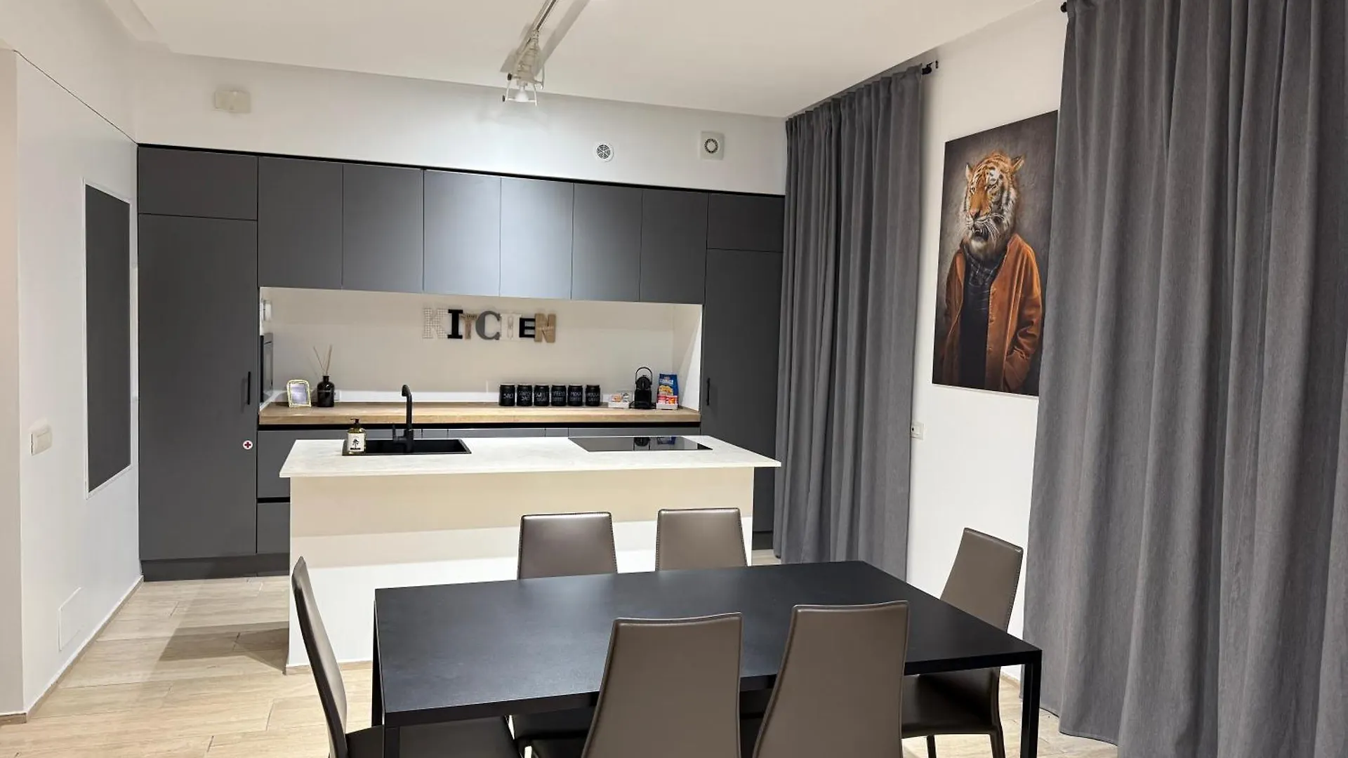 Luxury House In Roma Nicolo V 120 Mq Apartment  Rome