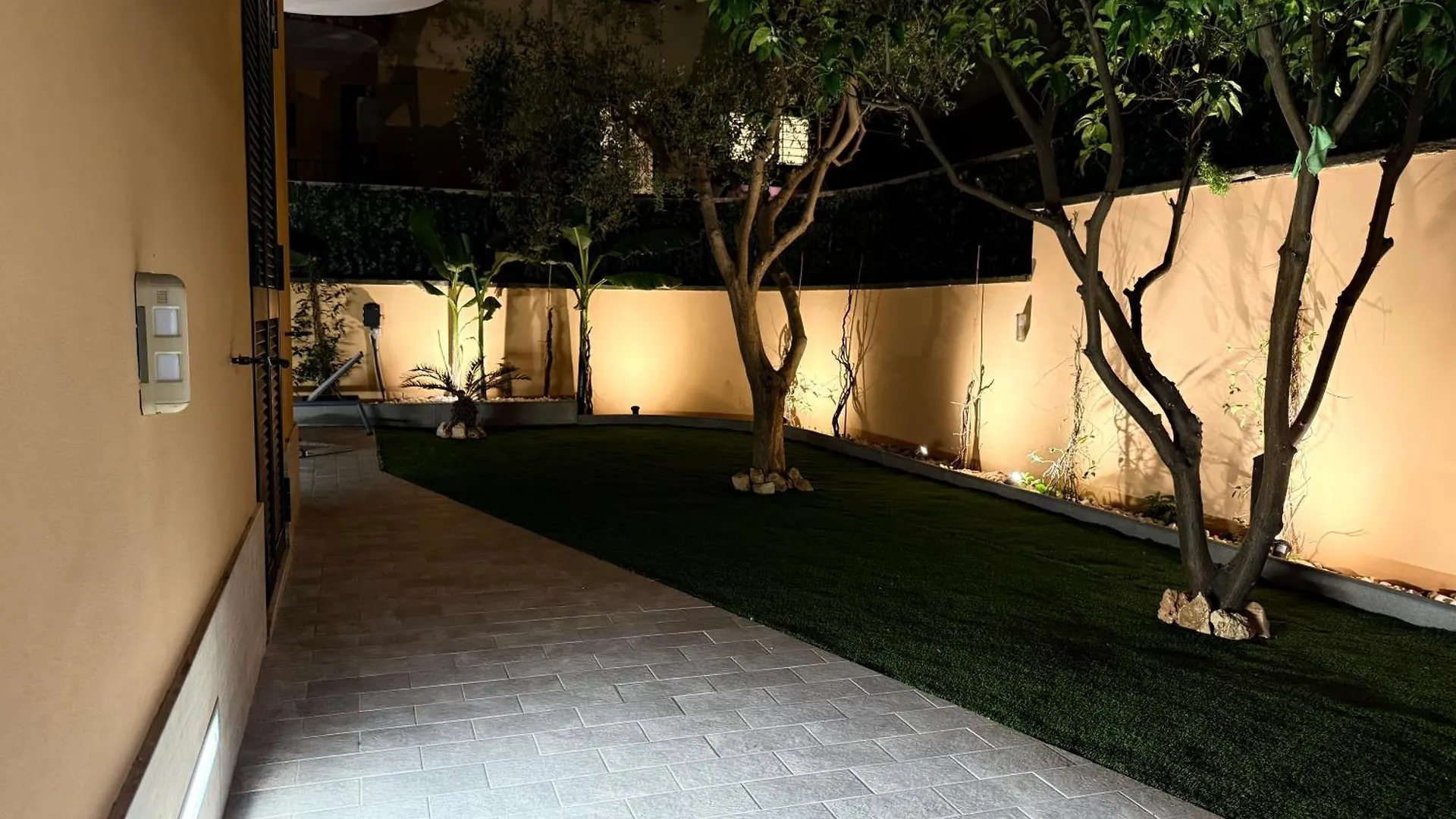 Luxury House In Roma Nicolo V 120 Mq Apartment