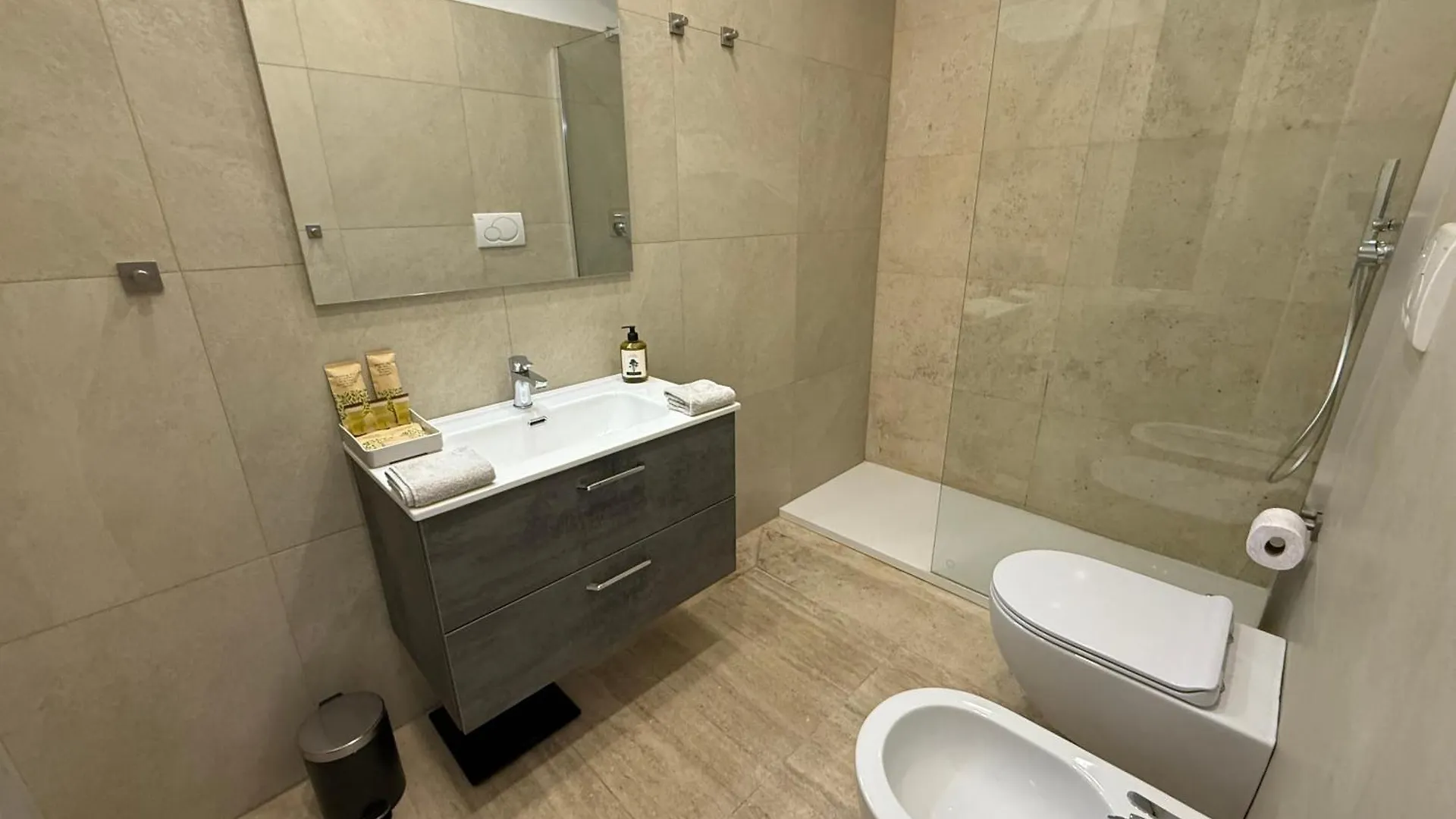 Luxury House In Roma Nicolo V 120 Mq Apartment 0*, Rome